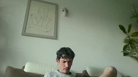 Snapshot of gon835 chatting on November 24, 2025, 11:43 am Gon835 online show from November 24, 2025, 11:43 am