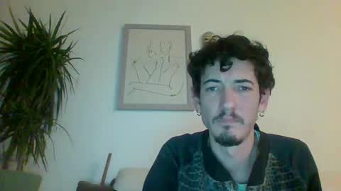 Snapshot of gon835 chatting on December 15, 2025, 10:03 pm Gon835 online show from December 15, 2025, 10:03 pm