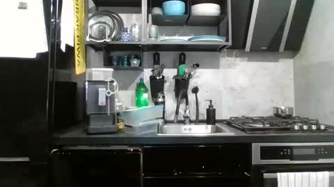 Snapshot of good30boyy chatting on December 15, 2025, 9:35 am good30boyy online show from December 15, 2025, 9:35 am