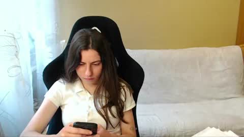Elizabeth Effie online show from June 29, 2026, 4:07 pm