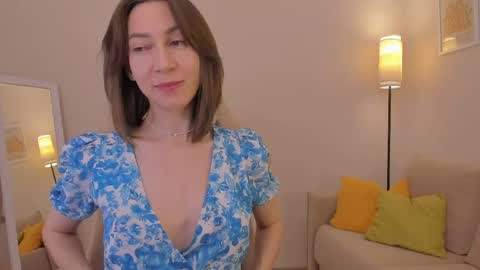 Good GlamorGirl online show from April 23, 2026, 3:41 am