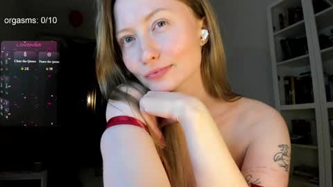 Snapshot of goodg_oddamn chatting on June 6, 2026, 10:47 pm SOPHIE online show from June 6, 2026, 10:47 pm