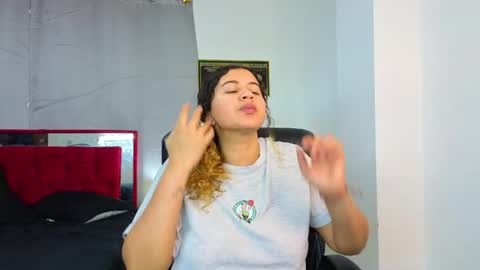Goodgirlxxxl online show from June 3, 2026, 1:08 am