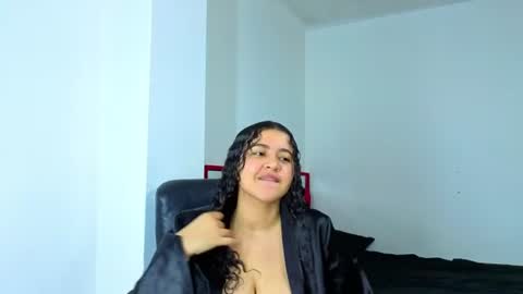 Goodgirlxxxl online show from July 18, 2026, 1:43 am