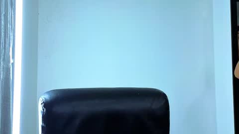 Goodgirlxxxl online show from August 3, 2026, 1:04 am