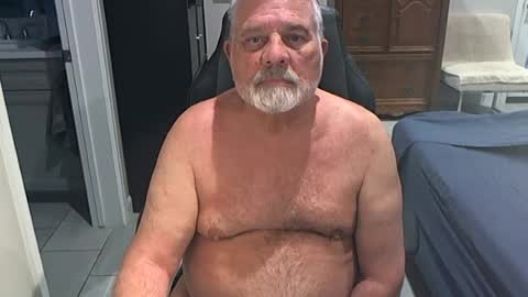 Snapshot of goodream2 chatting on April 16, 2026, 1:23 pm Michael online show from April 16, 2026, 1:23 pm