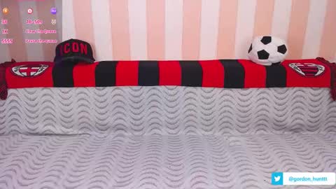 Snapshot of gordonhunt chatting on December 9, 2024, 1:13 pm Gordon Hunt online show from December 9, 2024, 1:13 pm