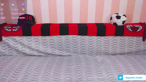 Snapshot of gordonhunt chatting on December 25, 2024, 1:19 pm Gordon Hunt online show from December 25, 2024, 1:19 pm