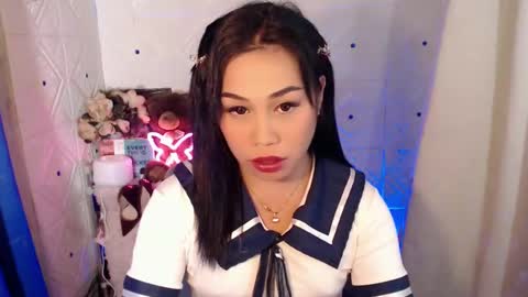 Snapshot of gorgeous_rica chatting on February 23, 2025, 5:29 pm Rica online show from February 23, 2025, 5:29 pm
