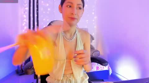 Snapshot of gorgeous_t chatting on June 6, 2026, 7:07 pm i am Jessi I love animals and drawing I hope to get along with everyone. XOXO online show from June 6, 2026, 7:07 pm