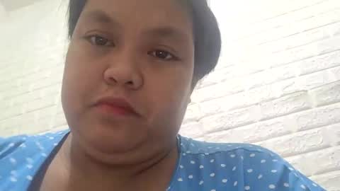 gorgeousselenaxx online show from January 1, 2025, 1:27 pm