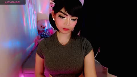 Emmy online show from December 12, 2024, 2:33 pm