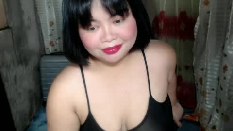 Snapshot of gorgeuos_mae chatting on June 16, 2026, 7:05 pm MAE online show from June 16, 2026, 7:05 pm