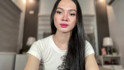 D I A N A online show from April 26, 2026, 8:45 am