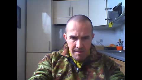 Snapshot of gorillonexxx chatting on May 17, 2026, 1:07 pm gorillonexxx online show from May 17, 2026, 1:07 pm