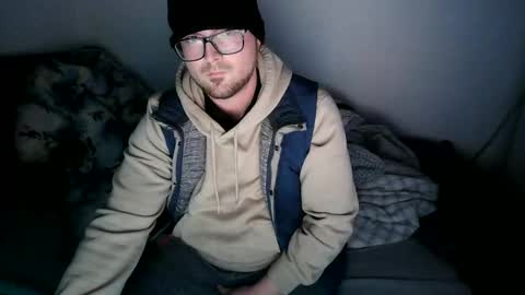 Snapshot of gorsok42 chatting on May 12, 2026, 12:30 am Feelixxx online show from May 12, 2026, 12:30 am