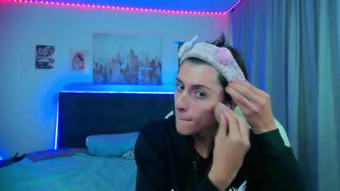 goth_minerva online show from February 24, 2026, 1:42 pm