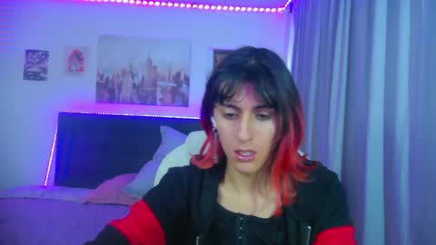 goth_minerva online show from April 27, 2026, 1:42 pm