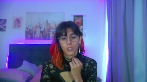 Snapshot of goth_minerva chatting on May 5, 2026, 2:14 pm goth_minerva online show from May 5, 2026, 2:14 pm