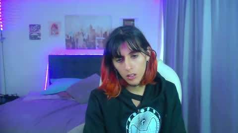 Snapshot of goth_minerva chatting on May 7, 2026, 2:00 pm goth_minerva online show from May 7, 2026, 2:00 pm
