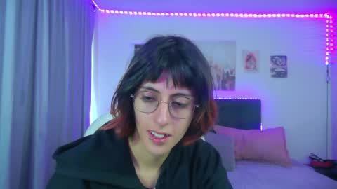 Snapshot of goth_minerva chatting on May 15, 2026, 1:51 pm goth_minerva online show from May 15, 2026, 1:51 pm