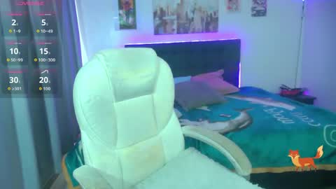 Snapshot of goth_minerva chatting on May 17, 2026, 1:29 pm goth_minerva online show from May 17, 2026, 1:29 pm