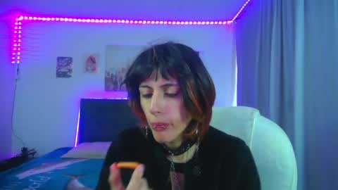 Snapshot of goth_minerva chatting on May 21, 2026, 1:40 pm goth_minerva online show from May 21, 2026, 1:40 pm