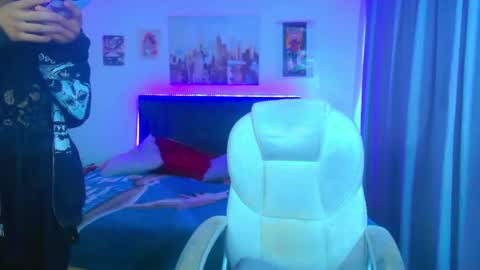 Snapshot of goth_minerva chatting on June 1, 2026, 1:35 pm goth_minerva online show from June 1, 2026, 1:35 pm