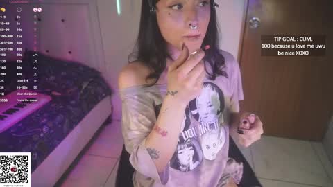 Snapshot of gothbabe2001 chatting on April 7, 2026, 9:54 am Cami online show from April 7, 2026, 9:54 am