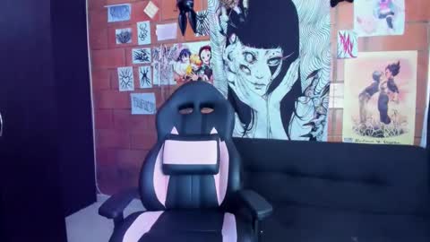 Snapshot of gothic9goddes chatting on December 20, 2024, 8:01 pm GG online show from December 20, 2024, 8:01 pm