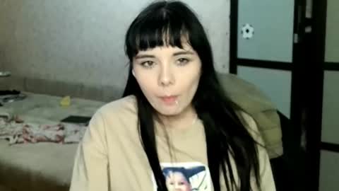 Snapshot of gothickq chatting on July 14, 2026, 6:35 pm gothickq online show from July 14, 2026, 6:35 pm