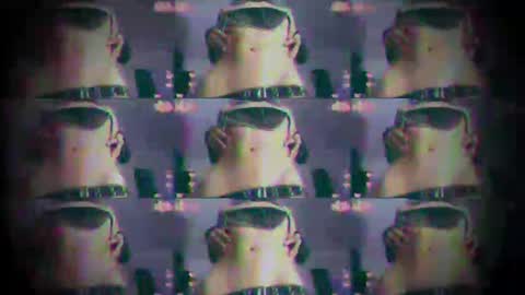 Snapshot of gothicute chatting on November 7, 2025, 2:33 am online show from November 7, 2025, 2:33 am