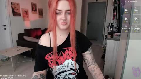 Snapshot of gothkittys chatting on May 19, 2026, 11:38 am traumfrau Kira angel face devil eyes I SELL A LOT VIDEO IN GALLERY online show from May 19, 2026, 11:38 am