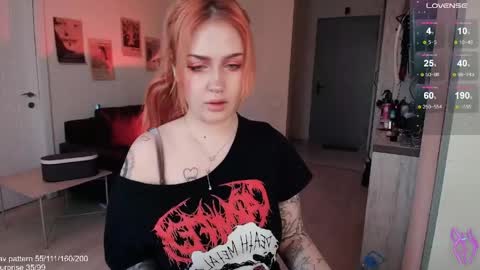 Snapshot of gothkittys chatting on May 31, 2026, 3:30 pm traumfrau Kira angel face devil eyes I SELL A LOT VIDEO IN GALLERY online show from May 31, 2026, 3:30 pm