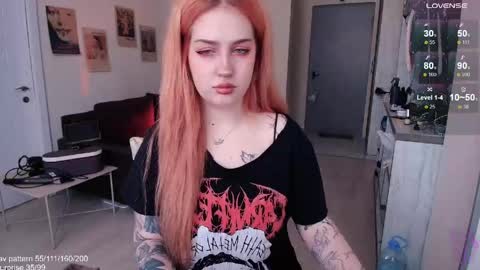 Snapshot of gothkittys chatting on June 1, 2026, 10:39 am traumfrau Kira angel face devil eyes I SELL A LOT VIDEO IN GALLERY online show from June 1, 2026, 10:39 am