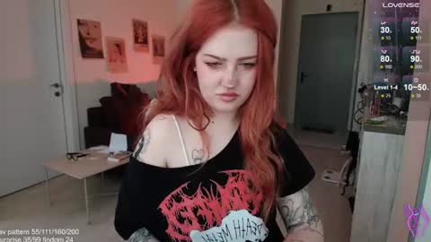 Snapshot of gothkittys chatting on June 17, 2026, 10:17 am traumfrau Kira angel face devil eyes I SELL A LOT VIDEO IN GALLERY online show from June 17, 2026, 10:17 am