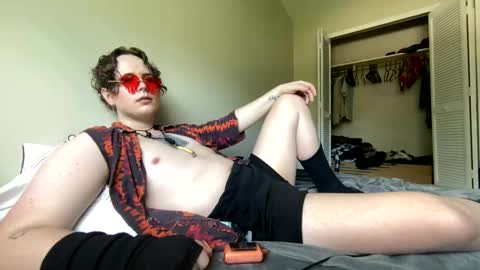 Doll online show from May 31, 2026, 7:15 pm