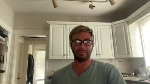 Snapshot of gr33nvap chatting on July 15, 2026, 1:38 pm Cuddleguy online show from July 15, 2026, 1:38 pm