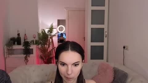 grace_autumn_mood online show from October 15, 2025, 6:02 am