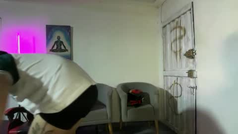 Snapshot of grace_davine chatting on June 1, 2026, 5:09 am grace_davine online show from June 1, 2026, 5:09 am