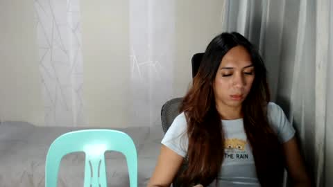 HoneyGrace online show from July 14, 2026, 10:21 am