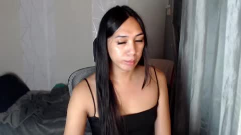 HoneyGrace online show from August 3, 2026, 1:27 pm