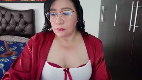 grace_mature_milf online show from July 31, 2026, 3:33 pm
