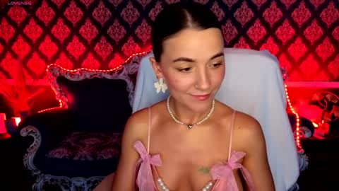 gracefulmichelle online show from April 1, 2026, 7:00 pm