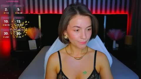 gracefulmichelle online show from May 24, 2026, 7:52 pm