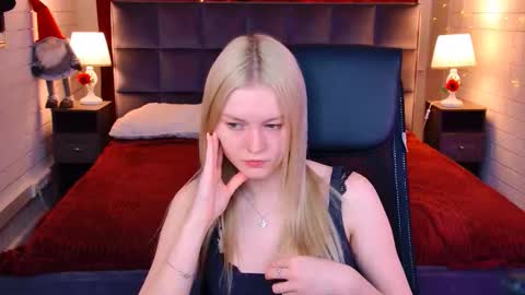 Grace Glamour online show from February 25, 2026, 5:17 am