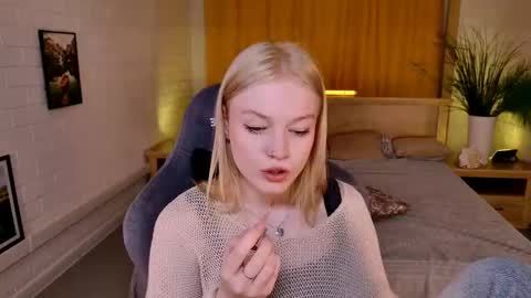 Grace Glamour online show from March 7, 2026, 5:15 am