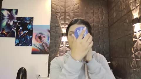 Snapshot of graceymilf999 chatting on September 18, 2025, 11:12 am Gracey Milf online show from September 18, 2025, 11:12 am