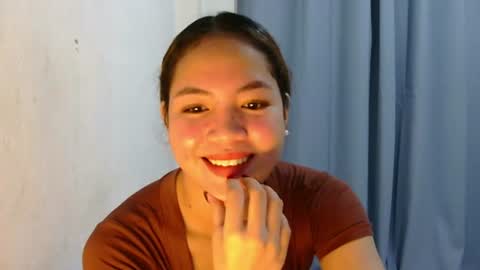Snapshot of gracia_belle chatting on July 15, 2026, 7:13 am belle online show from July 15, 2026, 7:13 am
