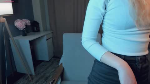 Sofia 3 online show from March 4, 2026, 1:11 am